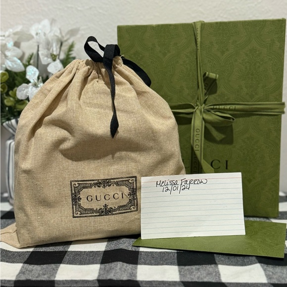 Authentic GUCCI Marmont mini top handle bag NEVER USED. *New pics added 12/24/24 - Picture 8 of 15